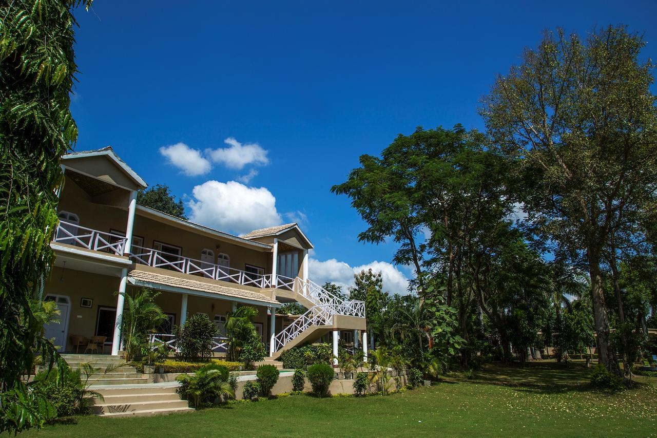 Tiger'S Den Resort Bandhavgarh National Park Εξωτερικό φωτογραφία